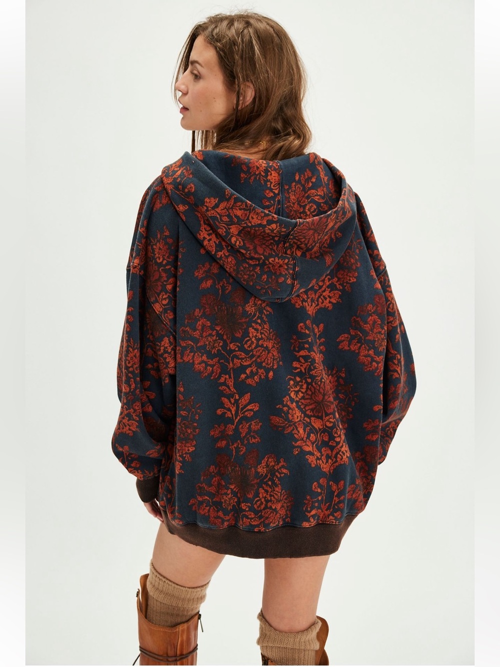 NWOT WE THE FREE IT’S A VIBE PRINTED HOODIE | LARGE - Picture 3 of 4
